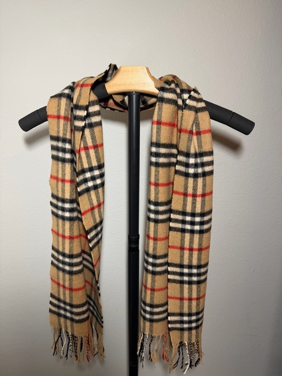 Burberry Accessories - Burberrys of London Classic Check Cashmere Scarf in Beige, Black, Red